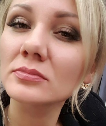 Я нежная и страстная, готова подарить тебе незабываемые моменты наслаждения. У меня широкий список услуг, и я люблю экспериментировать. 💫
Моя интимная встреча - это мир фантазии и наслаждения. Ты можешь испытать настоящую страсть и реализовать свои самые смелые идеи со мной. Я умею быть нежной подругой и страстной любовницей одновременно. 💋
Мои отзывы говорят сами за себя - мои клиенты в Москве остаются в восторге от нашей встречи и хотят вернуться снова. У меня есть фото, чтобы ты убедился, что я действительно такая, как на картинках. 📸
Позволь мне ввести тебя в мир наслаждения и исполнения желаний. Живу в Москве и готова к встрече прямо сейчас. Не упусти возможность ощутить истинное удовольствие рядом со мной. Твои фантазии станут ярче вместе со мной. 💫 Эльвира